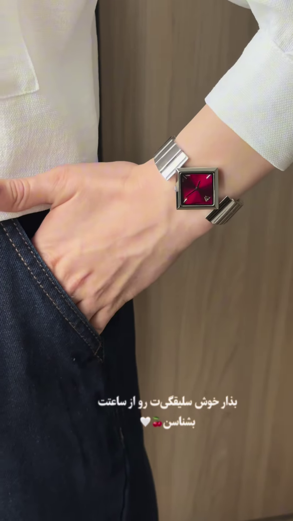 ⌚️ Crimson Vogue – Square Dial Designer Wristwatch for Women 🔻 - Image 2