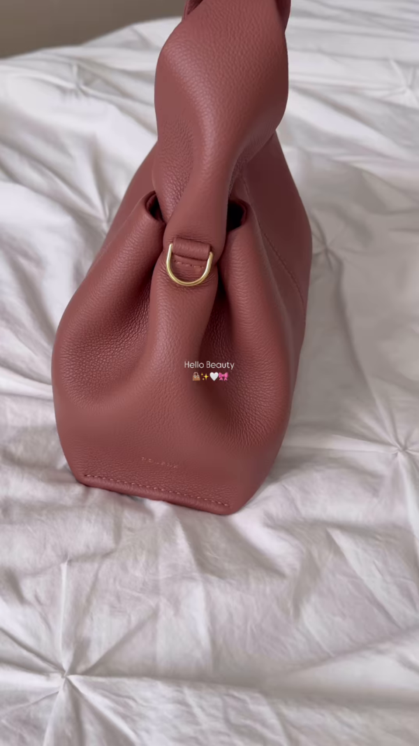 "Chic Elegance: The Everyday Shoulder Companion" - Image 2
