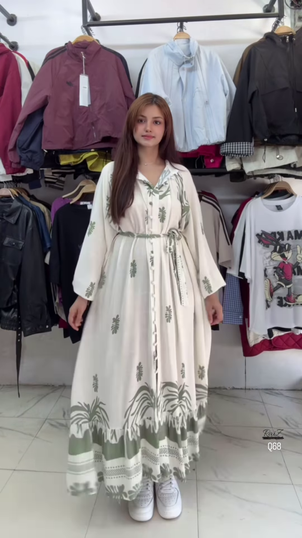 Elegant White Maxi Dress with Black Palm Tree Print - Image 4